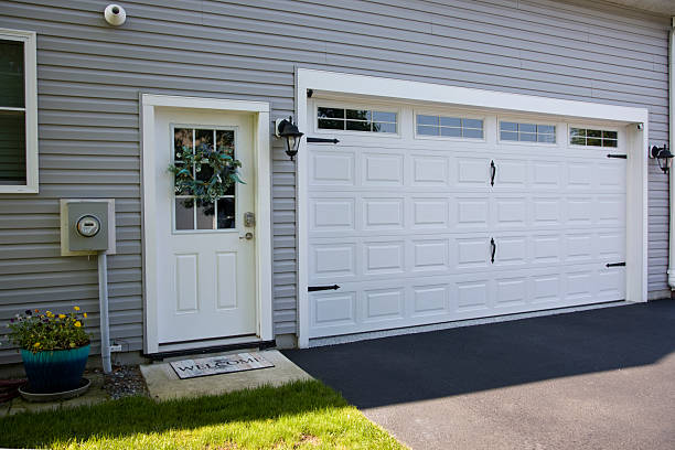 24/7 Emergency Garage Door Panel Replacement experts in Marion County County, GA